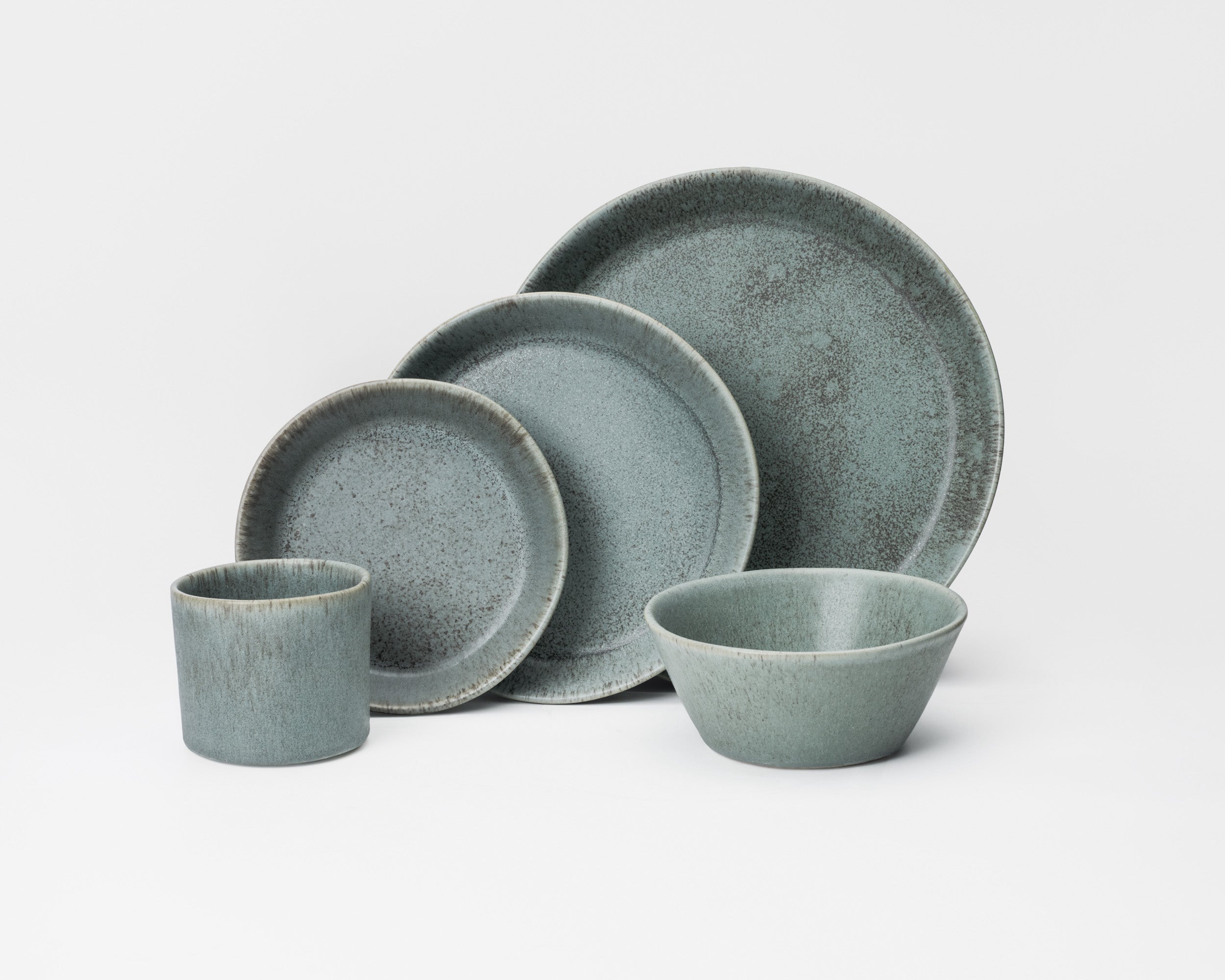 Five Piece Classic Coupe Dinnerware Setting
