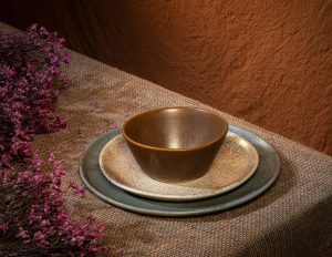 Three Piece Curved Coupe Dinnerware Setting