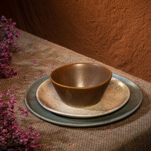 Three Piece Curved Coupe Dinnerware Setting