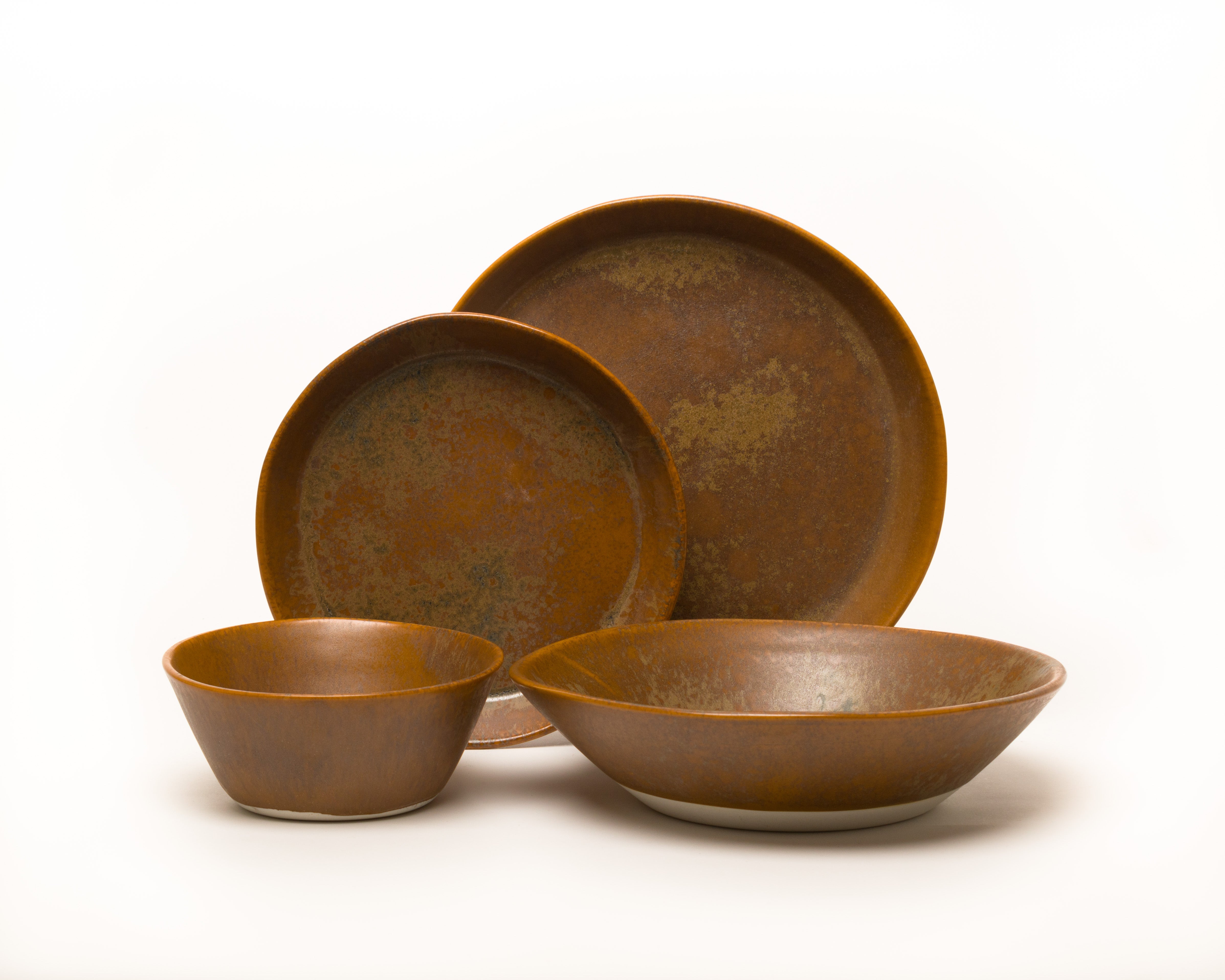 Four Piece Classic Coupe Dinnerware Setting