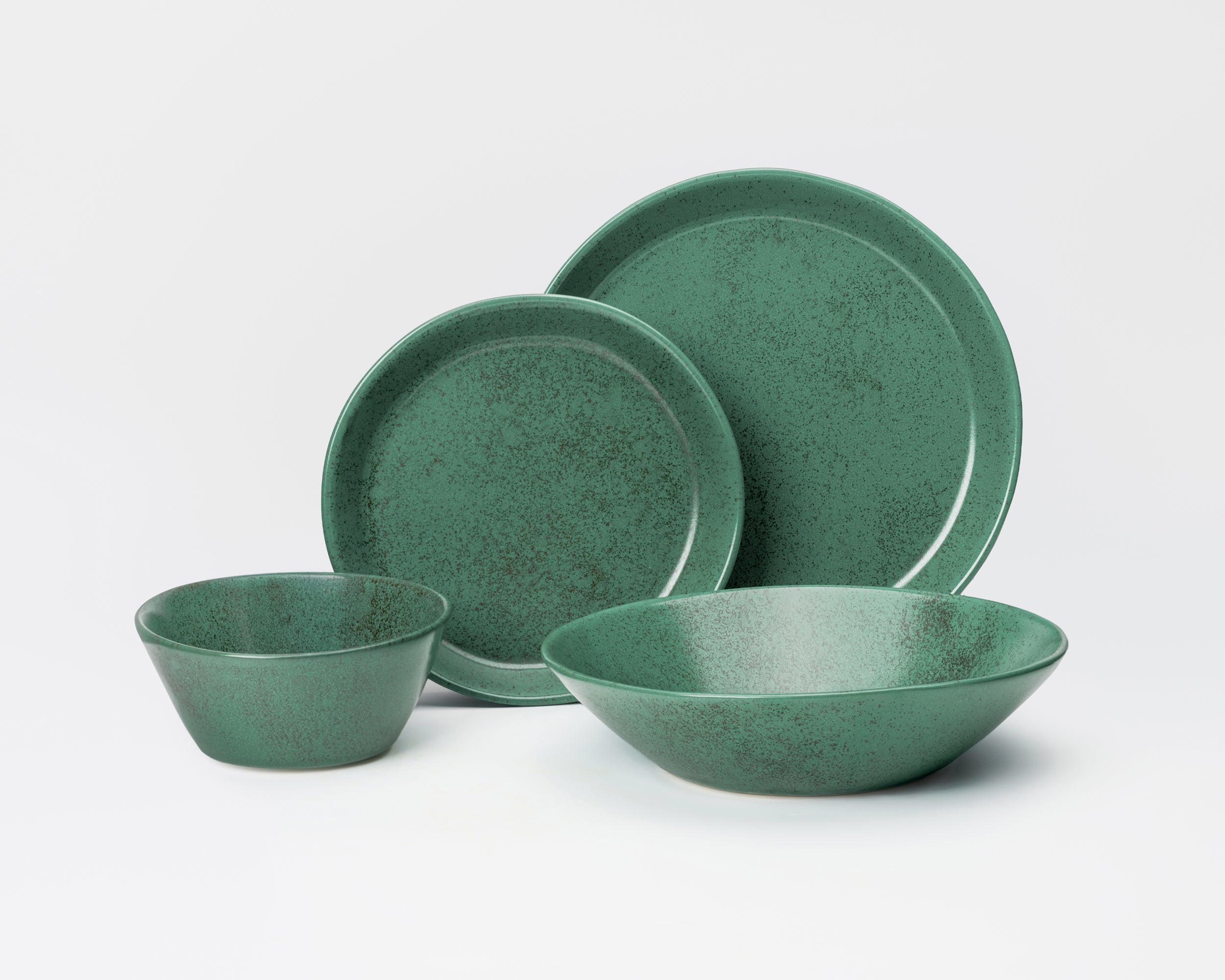 Four Piece Classic Coupe Dinnerware Setting